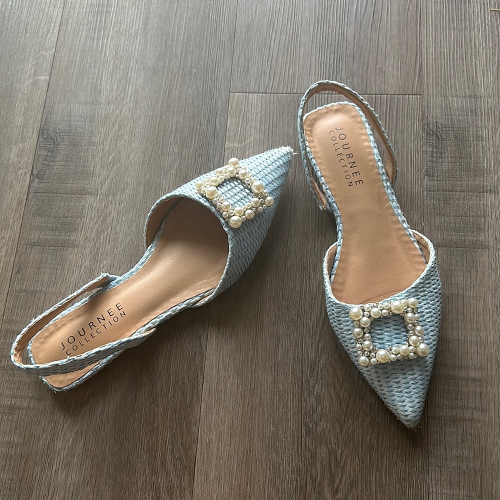 Journey collection hannae flat. Worn once!